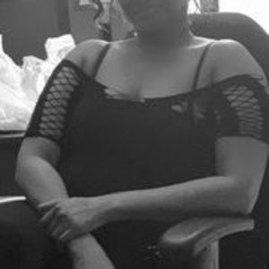 Meet your Posher, Elisa